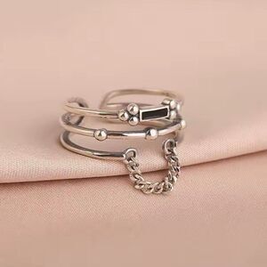 The mini chain adjustable ring in 925 silver